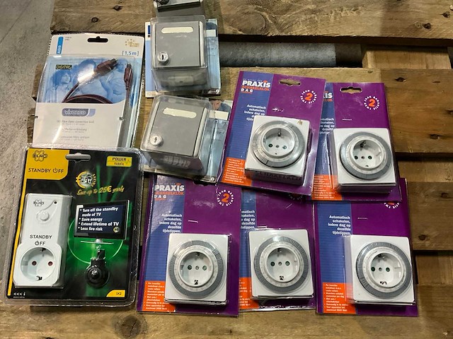 Partij diverse electronica - afbeelding 2 van  5