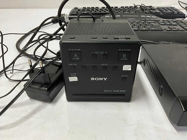 Partij diverse electronica - afbeelding 2 van  7