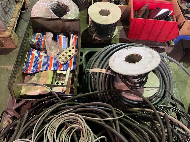 Partij diverse elektrakabel - afbeelding 2 van  3
