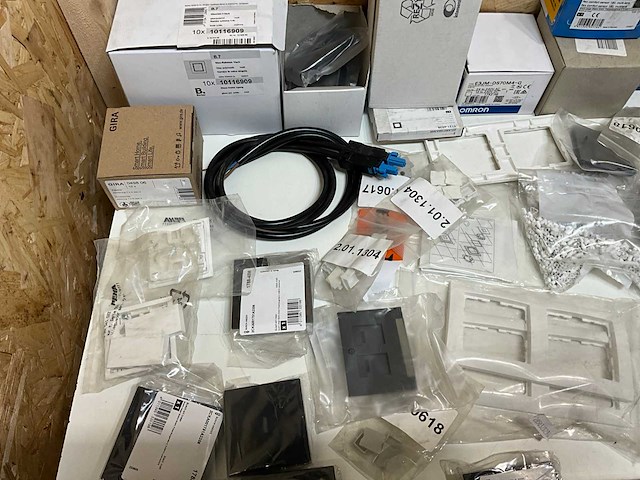 Partij diverse elektratoebehoren - afbeelding 6 van  11