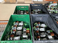 Partij diverse elektrische componenten - afbeelding 1 van  3