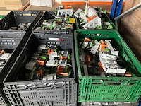 Partij diverse elektrische componenten - afbeelding 1 van  1