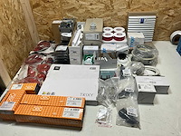 Partij diverse elektromaterialen - afbeelding 2 van  27