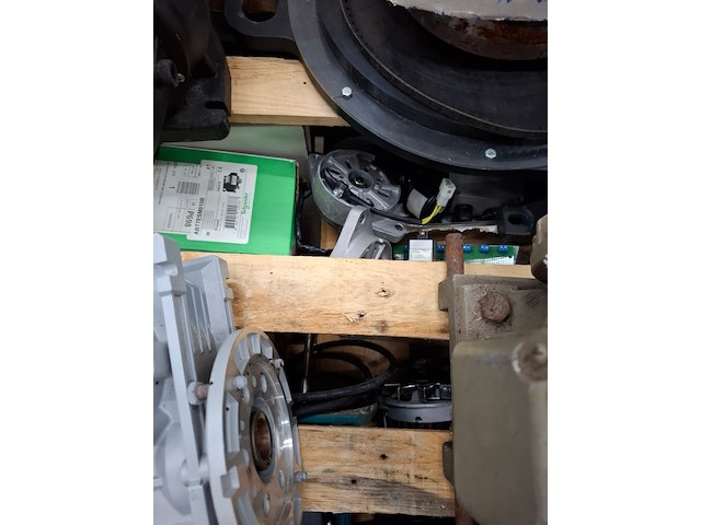 Partij diverse elektromotoren - afbeelding 10 van  11