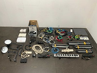 Partij diverse elektronica - afbeelding 1 van  19