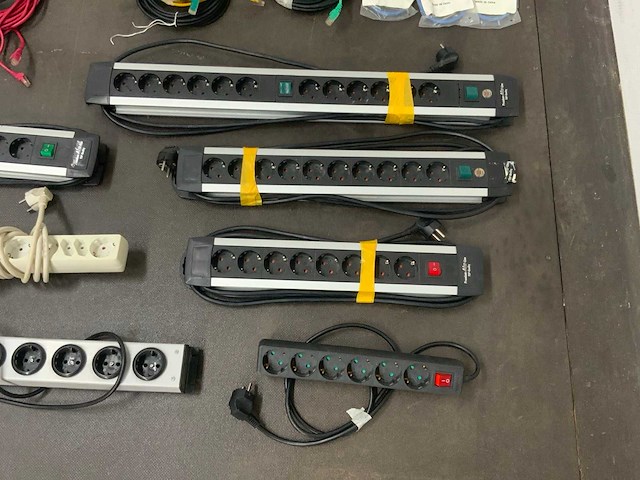 Partij diverse elektronica - afbeelding 17 van  19