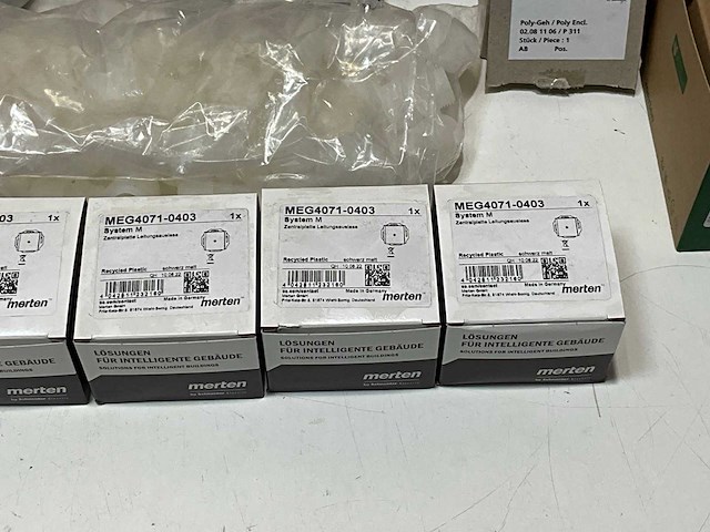 Partij diverse elektrotoebehoren - afbeelding 6 van  19