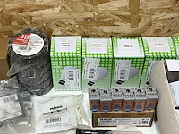 Partij diverse elektrotoebehoren - afbeelding 11 van  19