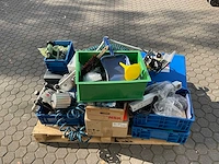 Partij diverse en machineonderdelen - afbeelding 5 van  10
