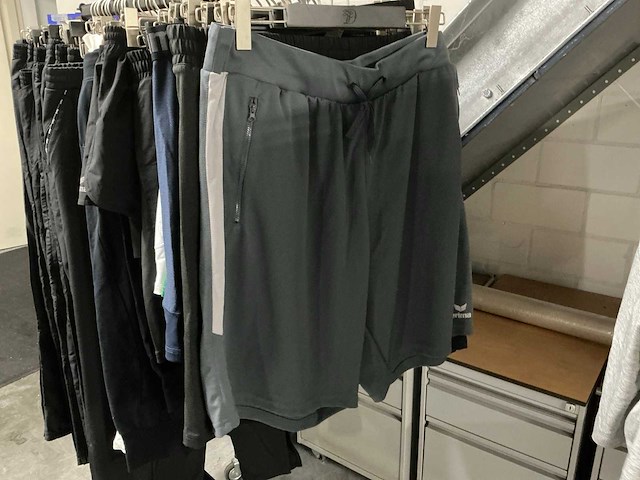 Partij diverse erima sportbroeken (44x) - afbeelding 5 van  10