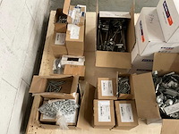 Partij diverse esdec bevestigingsmaterialen - afbeelding 2 van  6