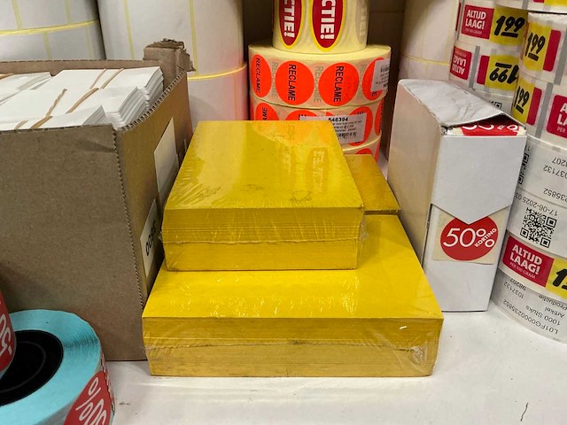 Partij diverse etiketten/labels - afbeelding 14 van  16