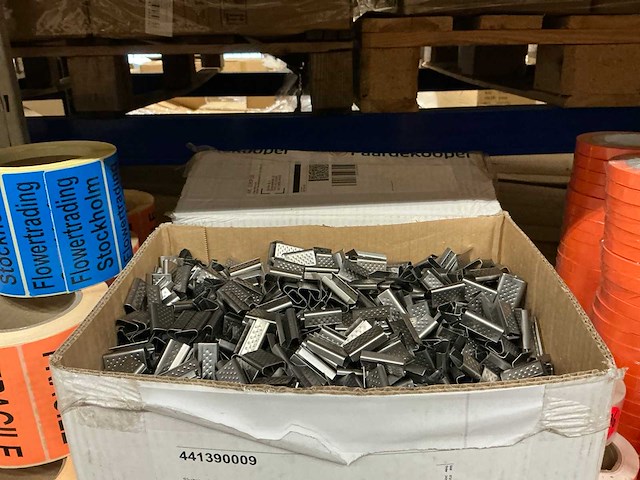 Partij diverse etiketten/tape/sluitzegels (6615x) - afbeelding 3 van  12