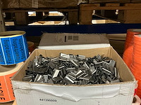 Partij diverse etiketten/tape/sluitzegels (6615x) - afbeelding 3 van  12