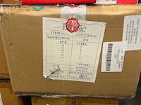 Partij diverse etonic heren en dames sportschoenen (80x) - afbeelding 12 van  14