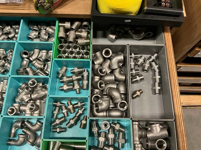 Partij diverse fittingen - afbeelding 13 van  13