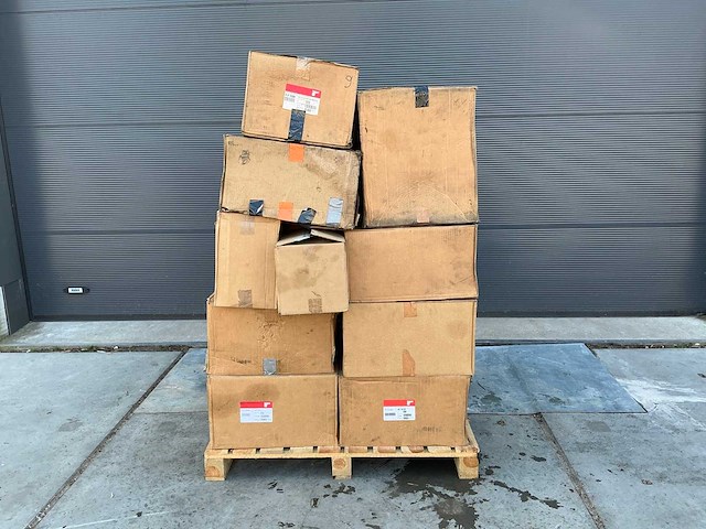 Partij diverse fleetguard filters - afbeelding 3 van  10