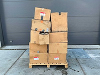 Partij diverse fleetguard filters - afbeelding 3 van  10