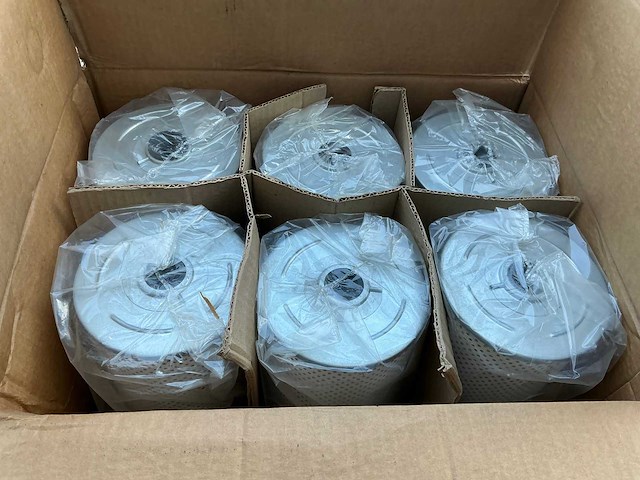 Partij diverse fleetguard filters - afbeelding 3 van  8