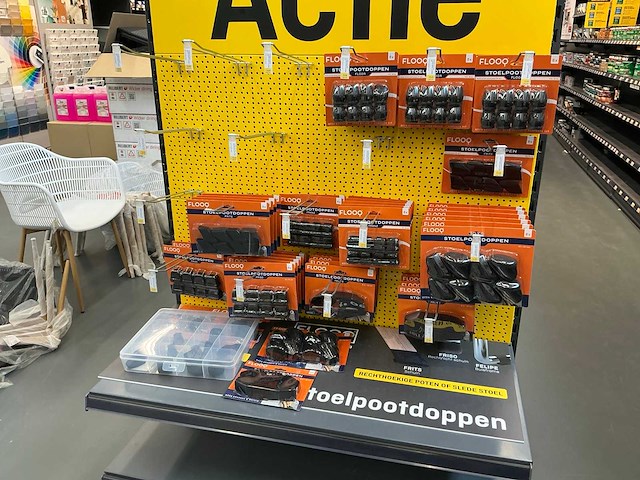 Partij diverse flooo stoelpootdoppen (43x) - afbeelding 1 van  6