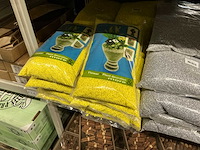 Partij diverse flower make-up / grains (67x) - afbeelding 7 van  7