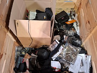 Partij diverse foto en video accessoires, o.a. gopro, nikon - afbeelding 4 van  11