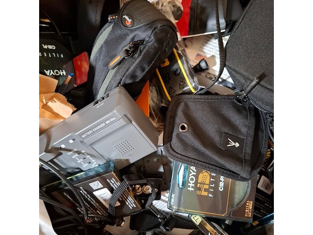 Partij diverse foto en video accessoires, o.a. gopro, nikon - afbeelding 11 van  11