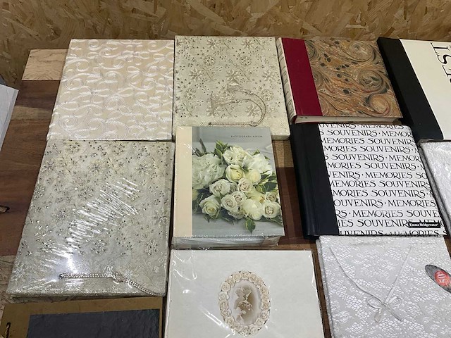Partij diverse fotoalbums - afbeelding 1 van  7