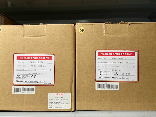 Partij diverse frequentieregelaars (8x) - afbeelding 5 van  6