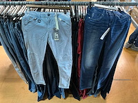 Partij diverse g-star dames broeken (58x) - afbeelding 4 van  9