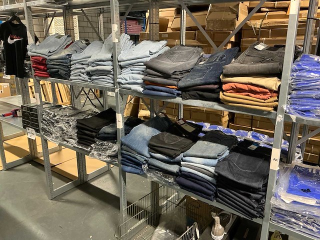 Partij diverse g-star dames jeans (170x) - afbeelding 1 van  19