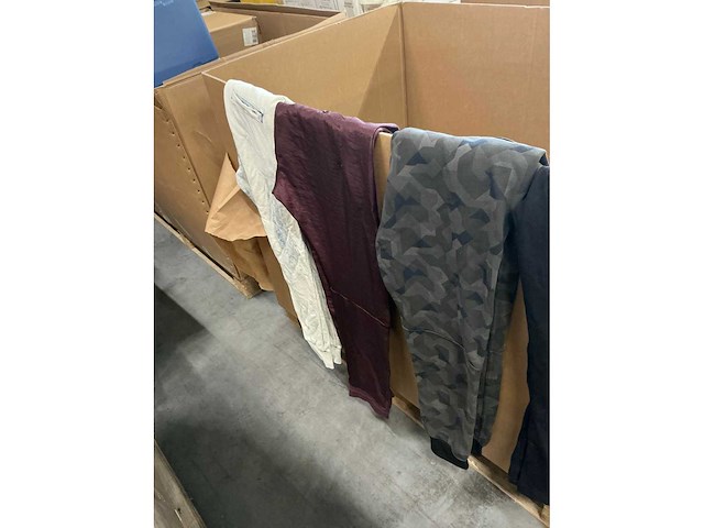 Partij diverse g-star jogging broeken (100x) - afbeelding 3 van  6