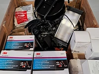 Partij diverse garage inventaris, o.a 3m, o.a accuspray 16587 - afbeelding 7 van  14