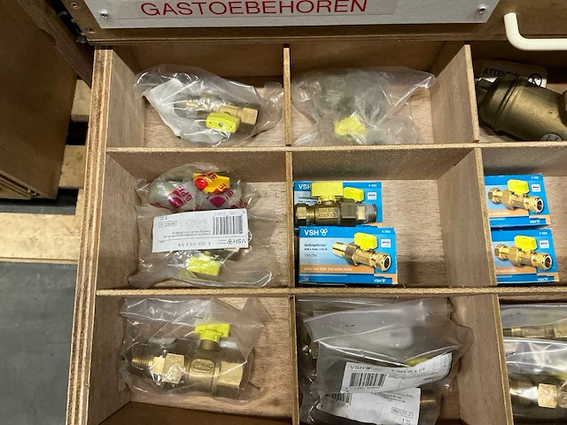 Partij diverse gastoebehoren (158x) - afbeelding 4 van  20