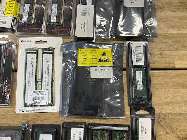 Partij diverse geheugen items (19x) - afbeelding 4 van  7