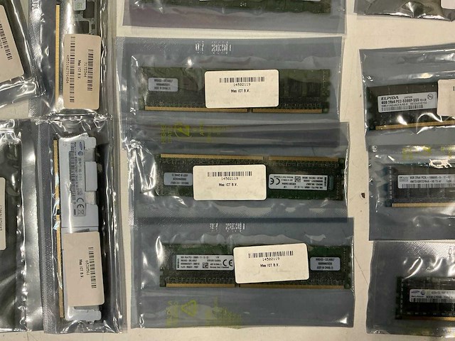 Partij diverse geheugen items (32x) - afbeelding 4 van  17