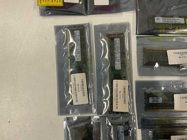 Partij diverse geheugen items (32x) - afbeelding 8 van  17