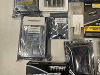 Partij diverse geheugen kaarten/harde schijven/etc (26x) - afbeelding 3 van  8