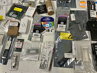 Partij diverse geheugenkaarten/overige ict items (75x) - afbeelding 2 van  13