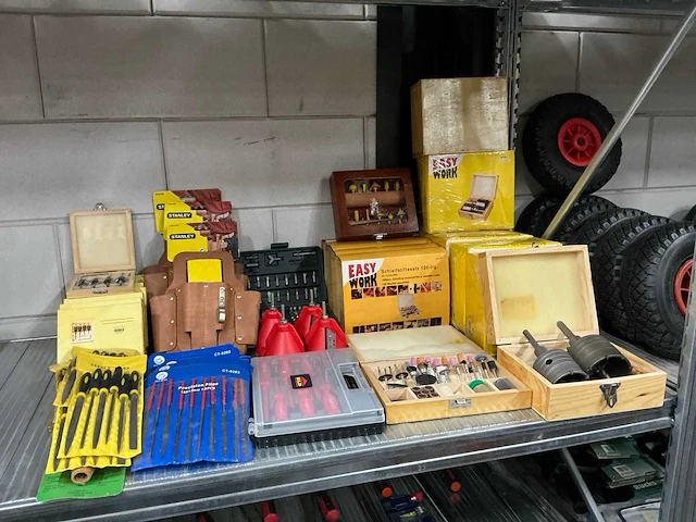 Partij diverse gereedschap accessoires/benodigdheden (50x) - afbeelding 1 van  10