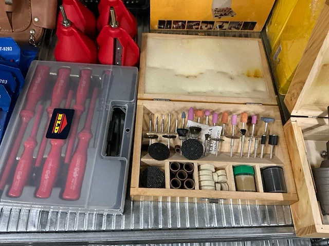 Partij diverse gereedschap accessoires/benodigdheden (50x) - afbeelding 8 van  10