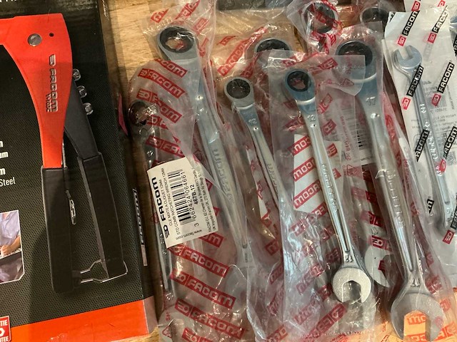 Partij diverse gereedschap facom - afbeelding 2 van  49