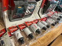 Partij diverse gereedschap makita - afbeelding 47 van  49