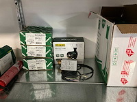 Partij diverse gereedschappen en installatie materialen - afbeelding 5 van  11