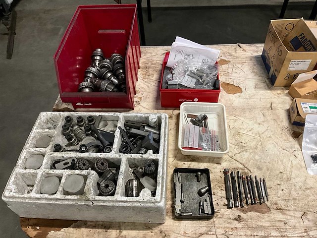 Partij diverse gereedschappen - afbeelding 1 van  6