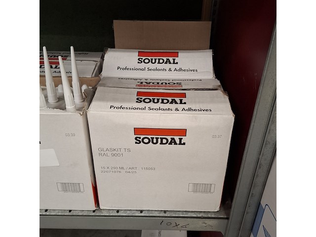 Partij diverse glaskit en soudaseal mirror soudal, diverse kleuren - afbeelding 21 van  21