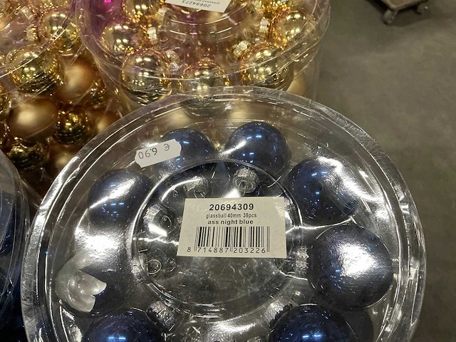 Partij diverse glassballs 40mm 36pcs/per tube (101 tubes) - afbeelding 14 van  19