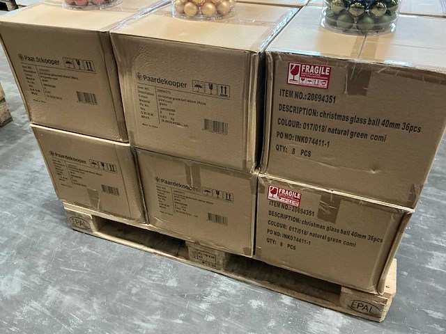 Partij diverse glazen kerstballen 36/tube (96 tubes) - afbeelding 8 van  12