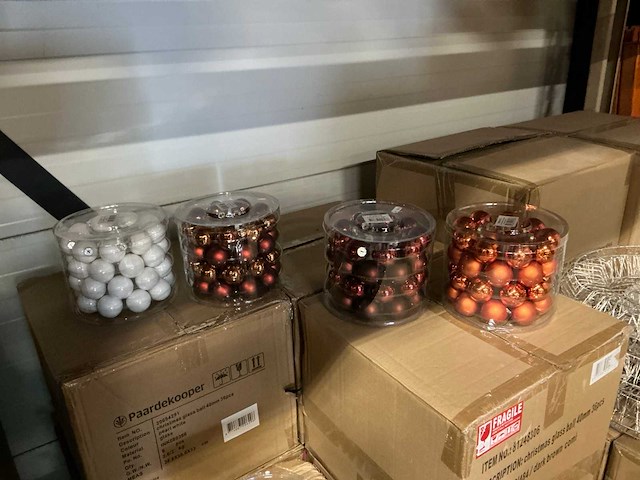 Partij diverse glazen kerstballen 40mm 36/tube (72 tubes) - afbeelding 2 van  9