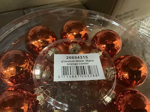 Partij diverse glazen kerstballen 40mm 36/tube (72 tubes) - afbeelding 2 van  8